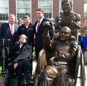 Team Hoyt Boston statue